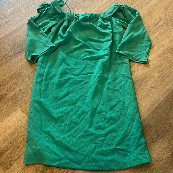 Off the shoulder dress - Picture 1 of 2